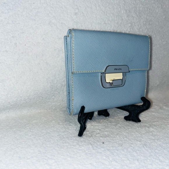Prada Saffiano Periwinkle Bifold Wallet - Picture 2 of 16
